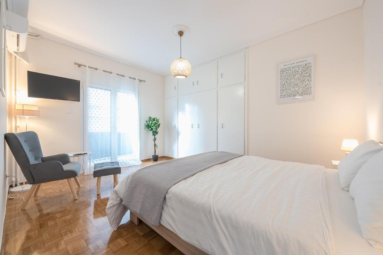 F&k Aphrodite Apartment